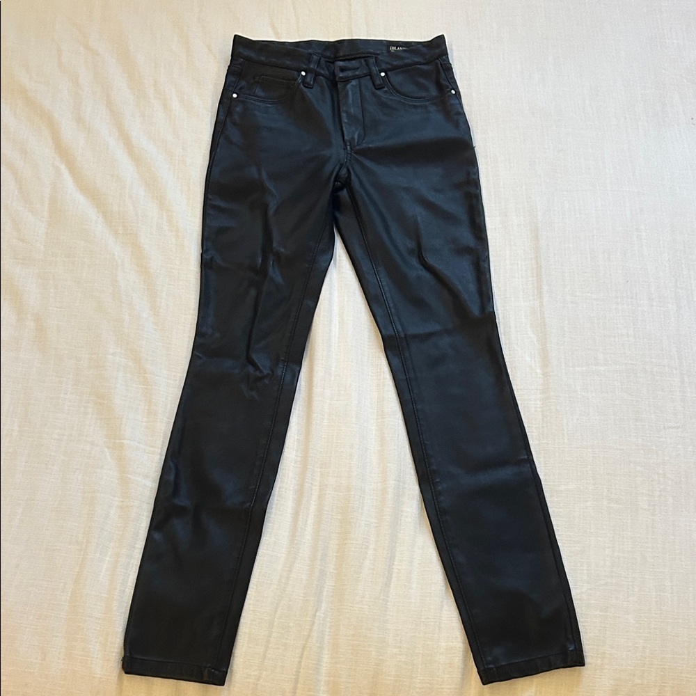 Blank NYC Women's Sleek Black Skinny Jeans